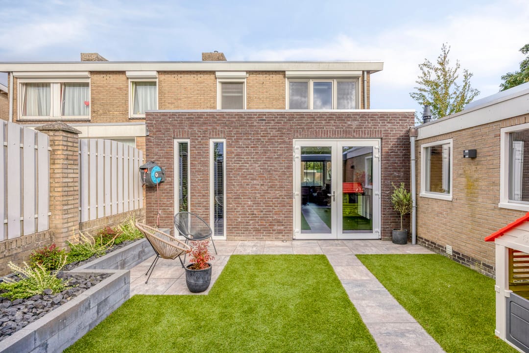 Foto 38 van Oranjestraat 1