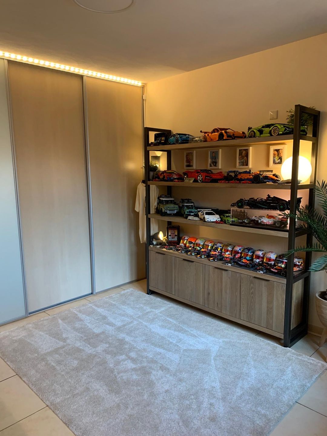 Photo 8 of Hoofdstraat 43