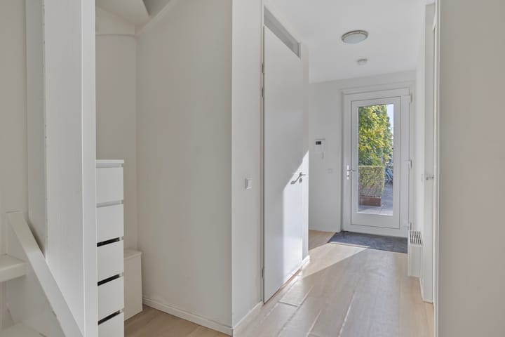 Foto 28 van Plein 1944 129-H