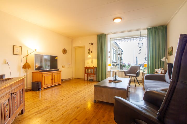 Foto 10 van Commandeurstraat 3