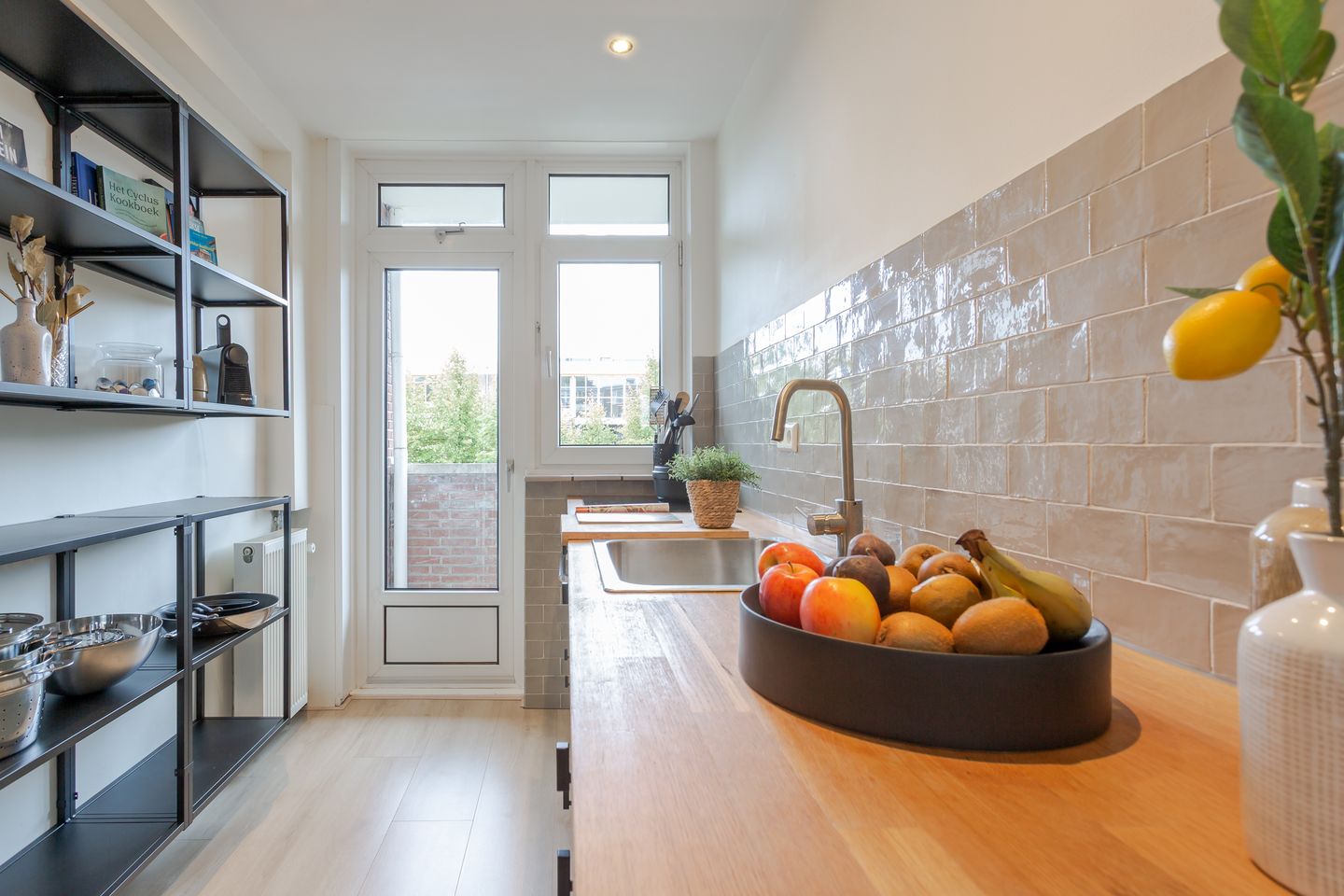 Foto 10 van Johan de Meesterstraat 39-A