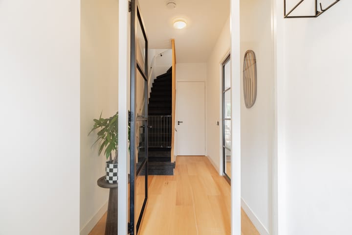 Photo 10 of Frans Halsstraat 88