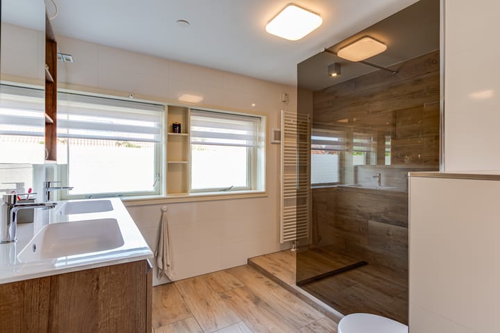 Foto 24 van S. Hoogewerffstraat 84