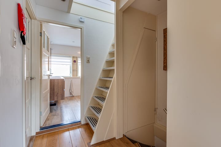 Foto 27 van S. Hoogewerffstraat 84