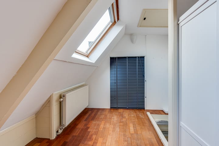 Foto 32 van S. Hoogewerffstraat 84