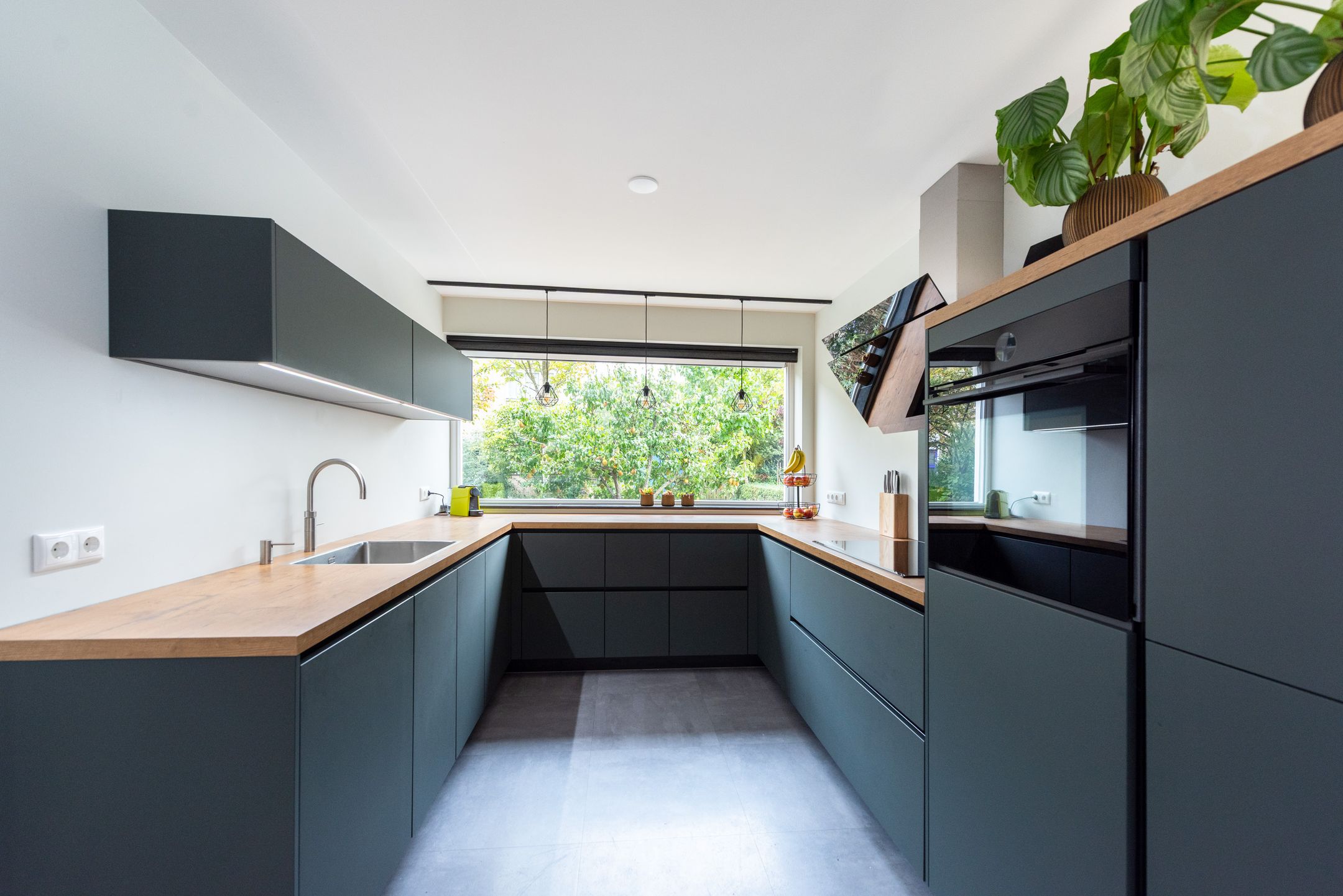 Foto 12 van Nienke van Hichtumstraat 30