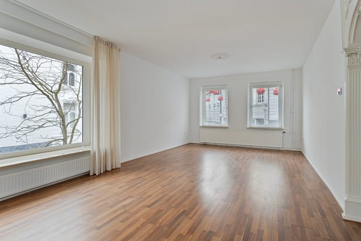 Photo 3 of Limbrichterstraat 18-A