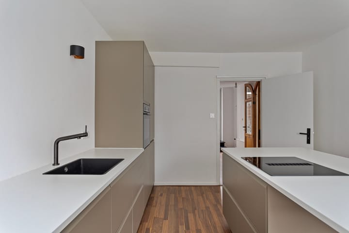 Photo 18 of Limbrichterstraat 18-A