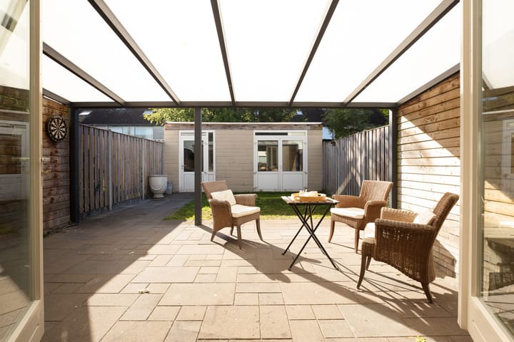 Photo 3 of Topaas 20