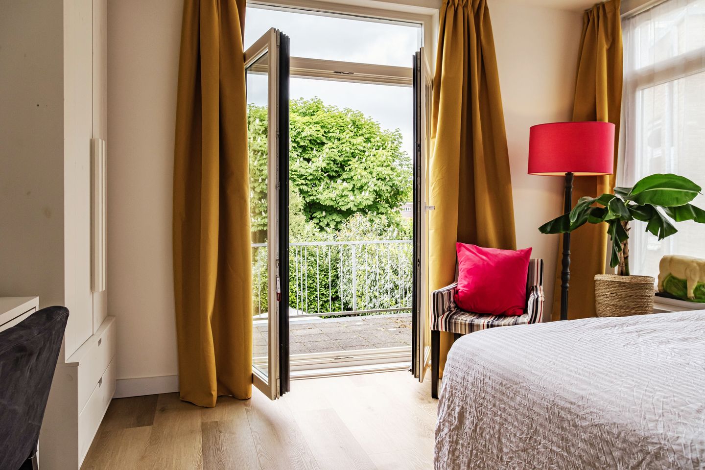 Photo 19 of Raadhuisplein 2