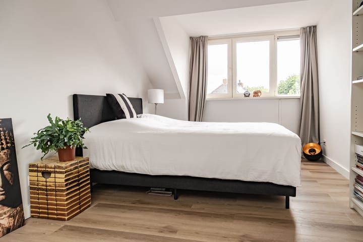 Foto 30 van Raadhuisplein 2