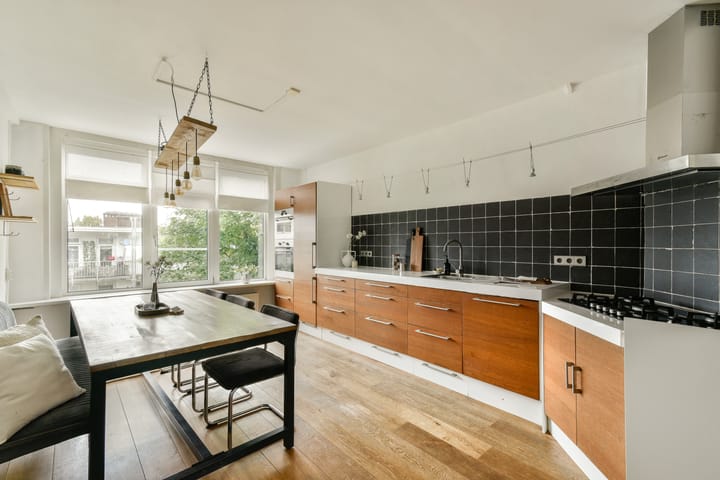 Foto 6 van Van Woustraat 229-3