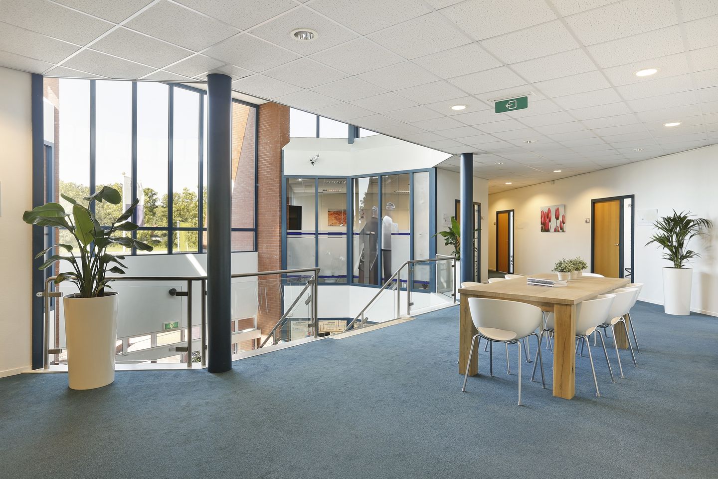 View photo 5 of Ecu 2