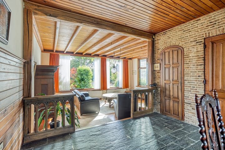 Foto 19 van Burgemeester van Erpstraat 35