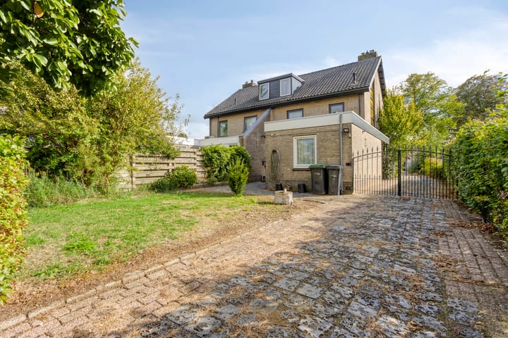 Foto 54 van Burgemeester van Erpstraat 35