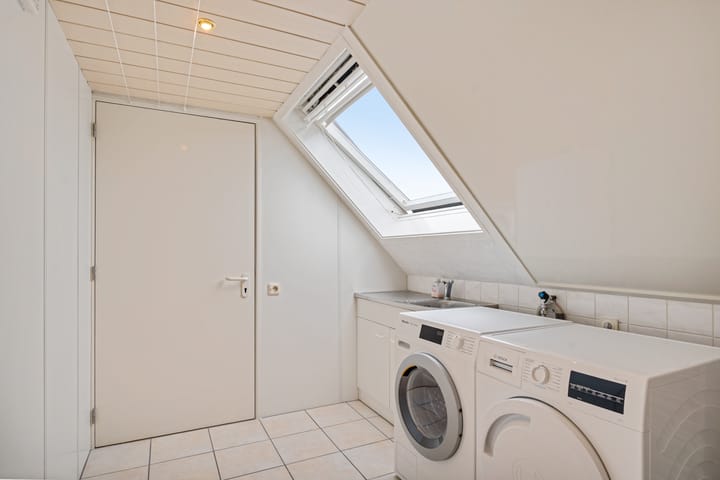 Photo 44 of Robijn 3