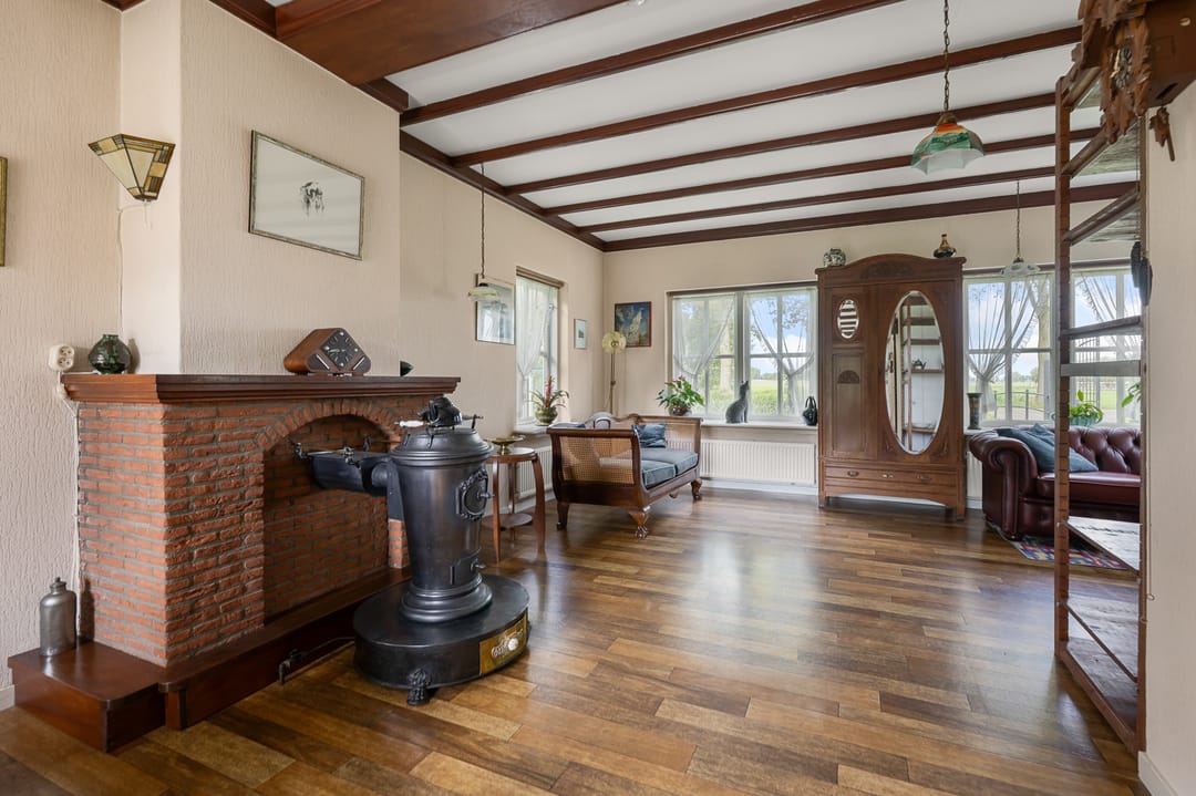 Photo 23 of Zuiderweg 63-A