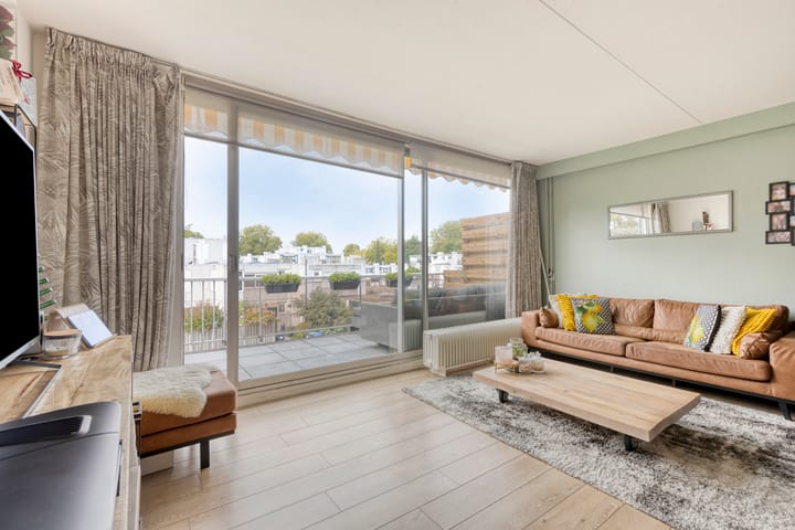 Foto 3 van Essenburg 72-A