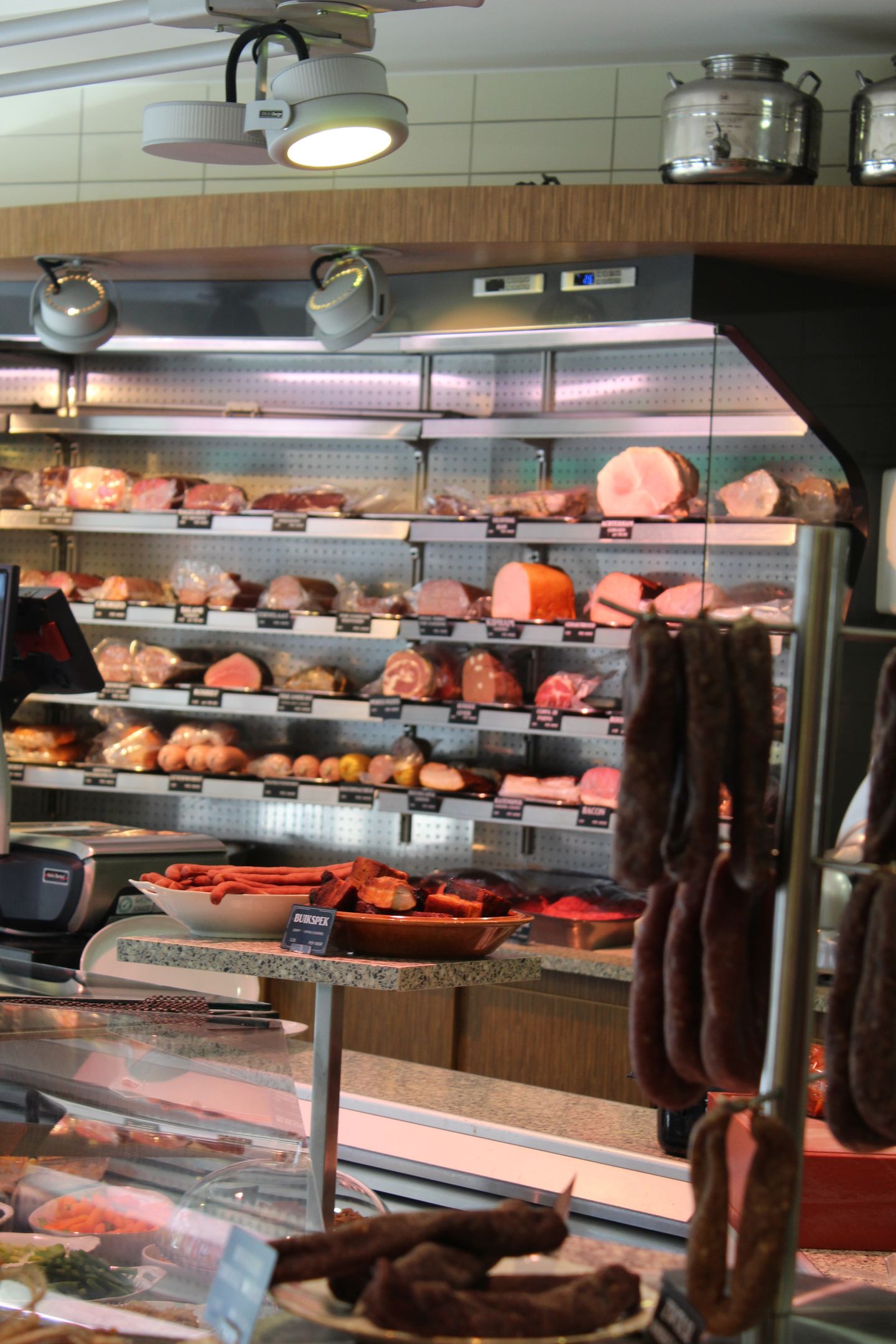 View photo 2 of Assendorperstraat 49