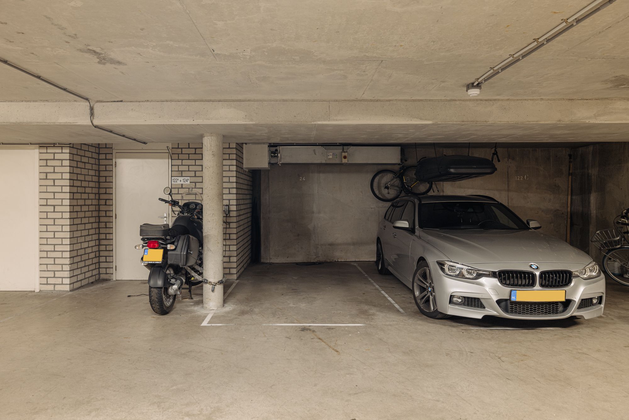 Photo 3 of Looiersgracht