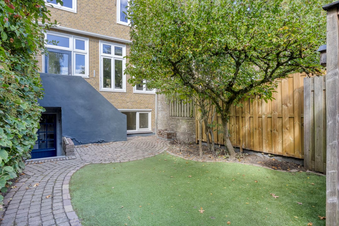 Photo 47 of St Jansweg 31