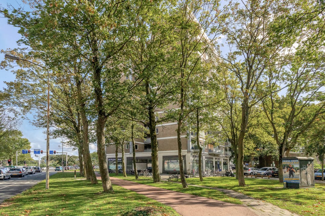 Photo 2 of Prins Bernhardplein 22
