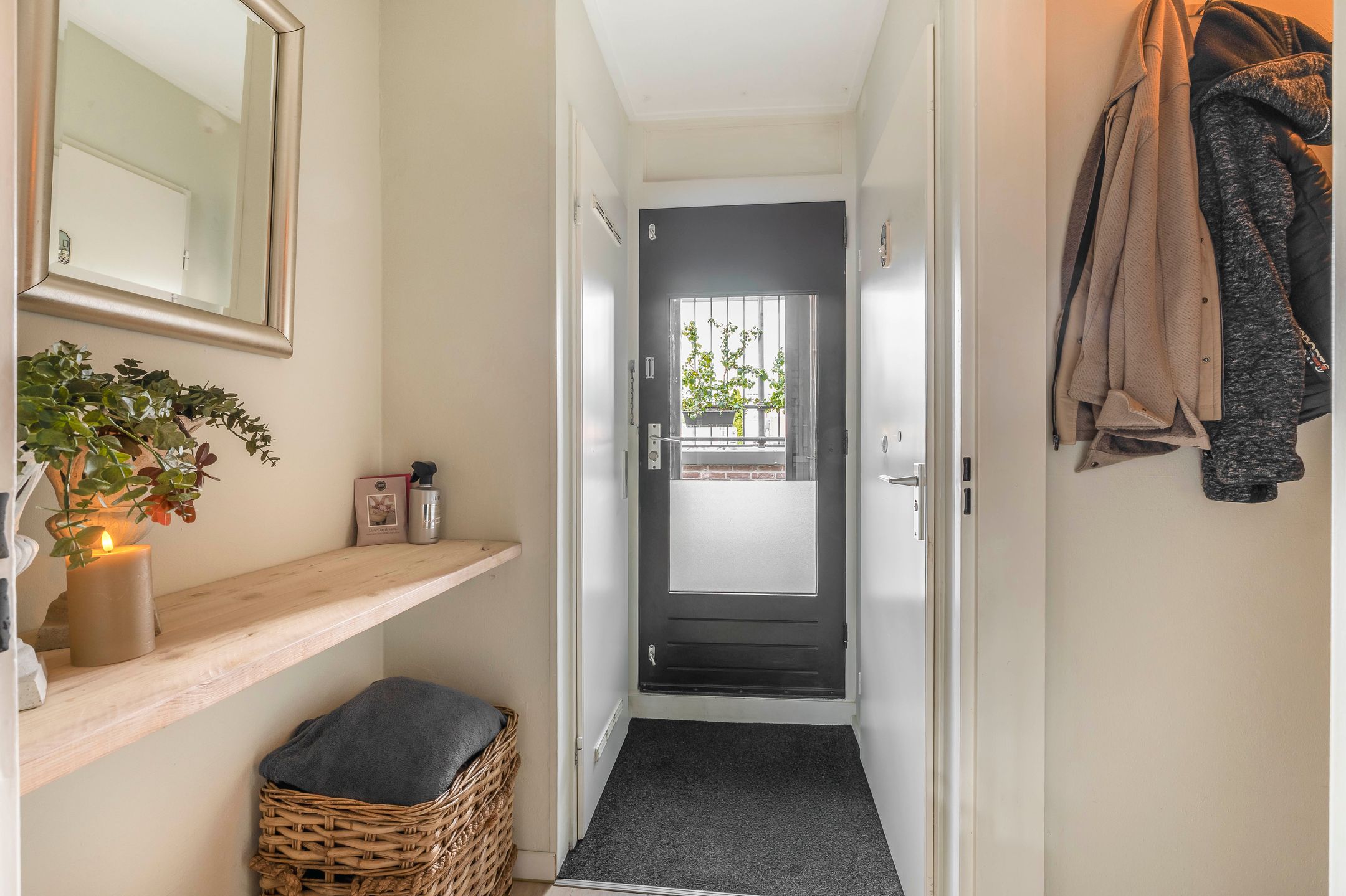 Foto 15 van Hemenweg 10