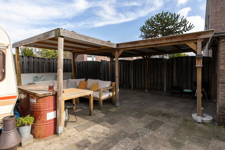 Foto 43 van Pieter de Hooghstraat 14