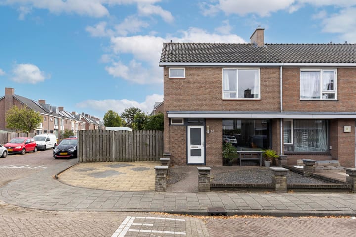 Foto 47 van Pieter de Hooghstraat 14