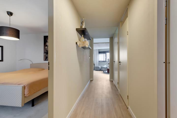 Foto 36 van Spoorstraat 51