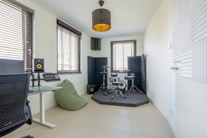 Foto 42 van Laurierweg 144