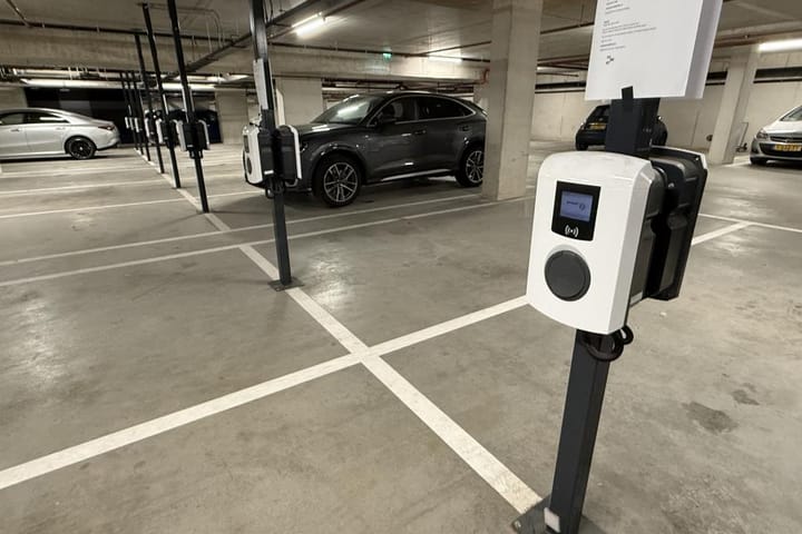 Photo 5 of Haarlemmerweg 862