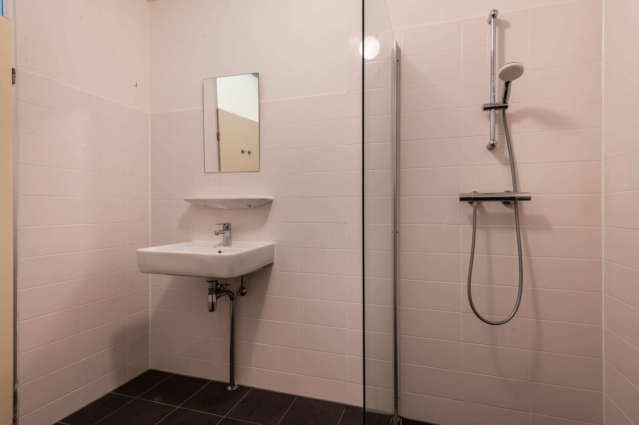 Foto 3 van Leerdamhof 396