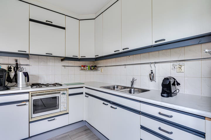 Photo 31 of Pauwenhof 17