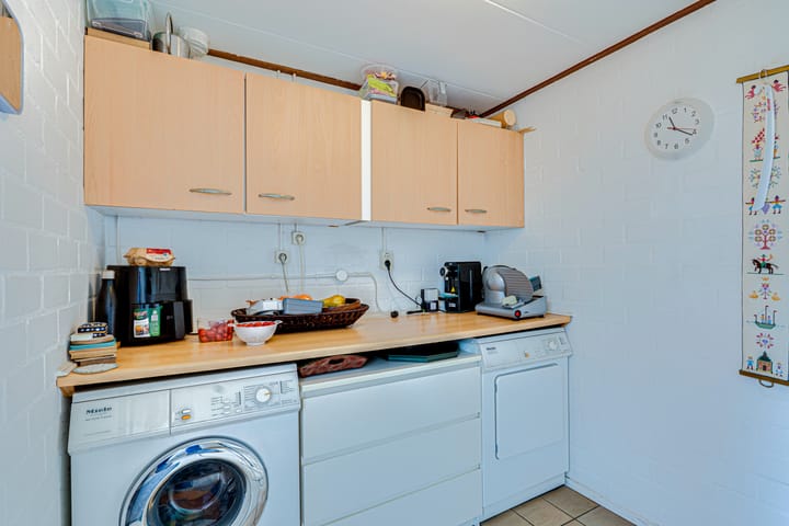 Photo 34 of Pauwenhof 17