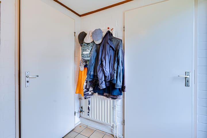 Photo 35 of Pauwenhof 17