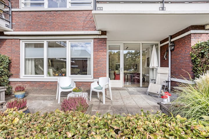 Foto 2 van Eikenhof 17