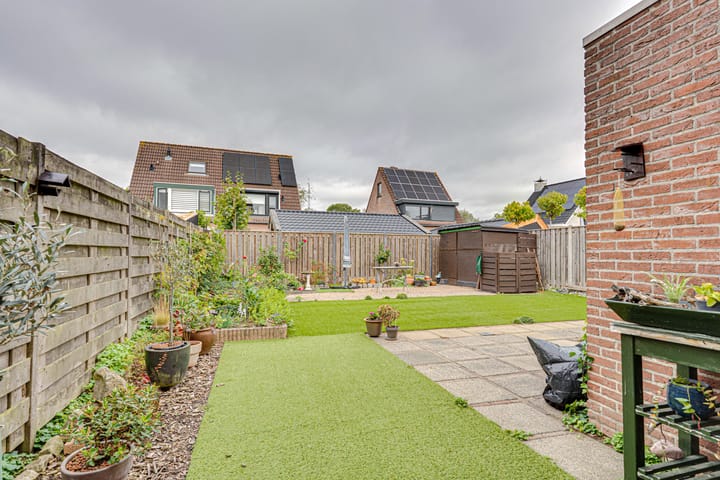 Photo 71 of Pauwenhof 17