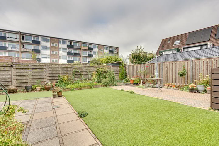 Photo 77 of Pauwenhof 17