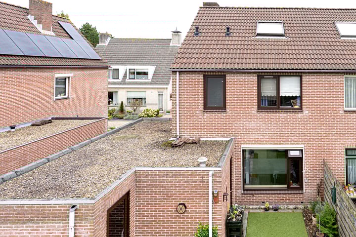 Photo 80 of Pauwenhof 17