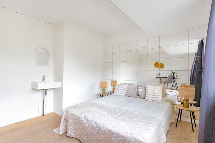 Photo 29 of Nieuwemeerdijk 219