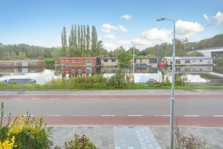 Photo 31 of Nieuwemeerdijk 219