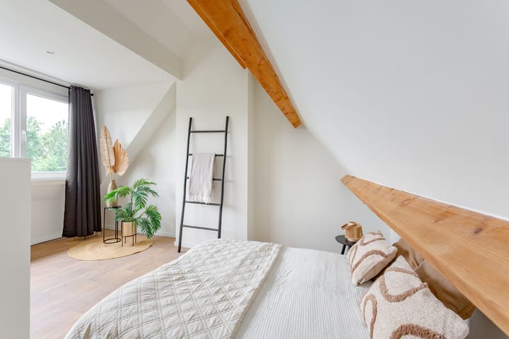 Photo 44 of Nieuwemeerdijk 219