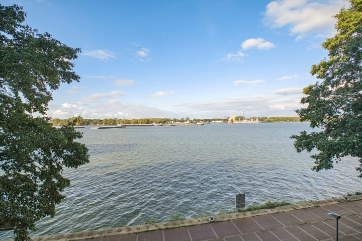 Foto 35 van KNSM-laan 695