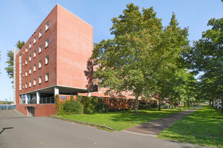 Foto 38 van KNSM-laan 695