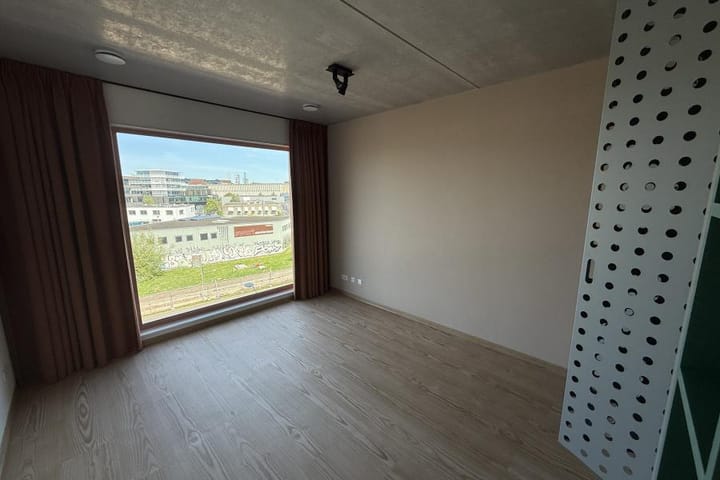 Foto 4 van Haparandaweg 118