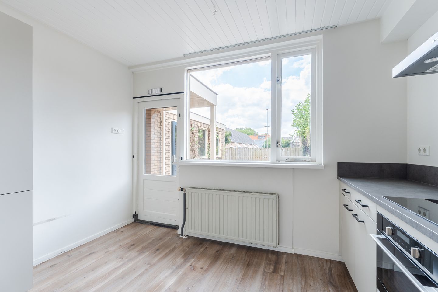 Foto 14 van Hortensiastraat 12