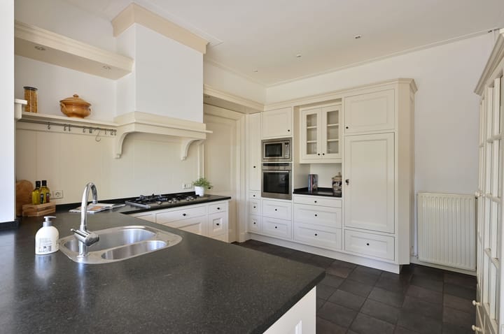 Photo 9 of Eemnesserweg 82