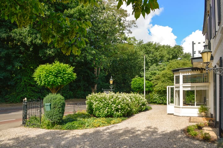 Photo 17 of Eemnesserweg 82