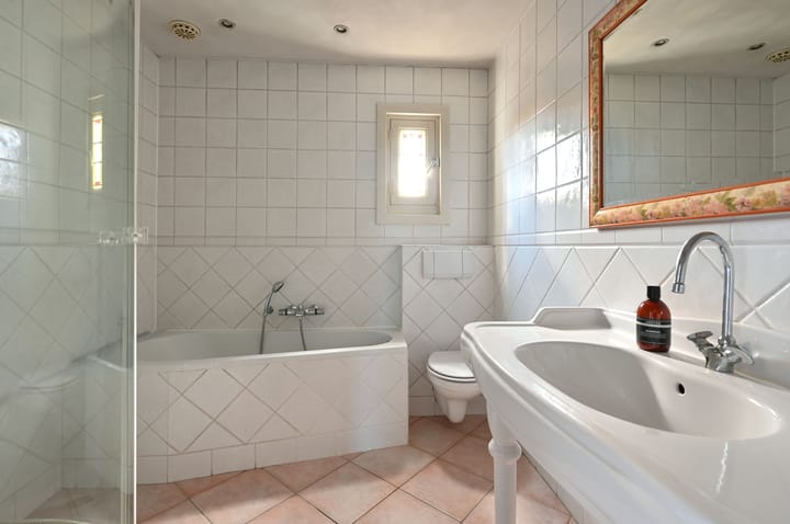 Photo 29 of Eemnesserweg 82